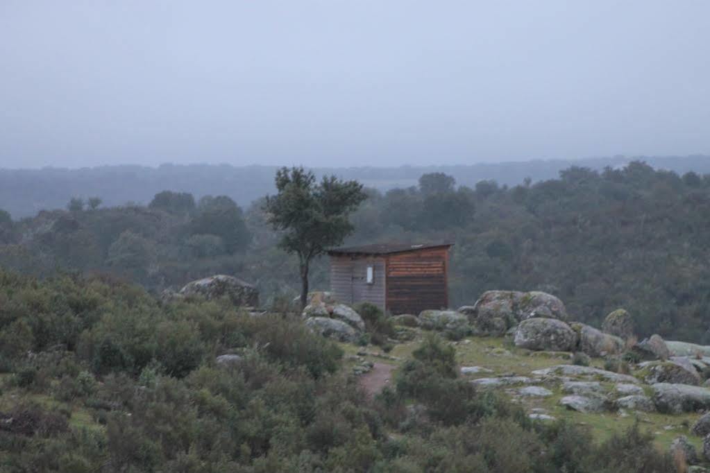 Hostal Rural Luna Y Hostal Rural Lunaposada Канделеда Екстер'єр фото